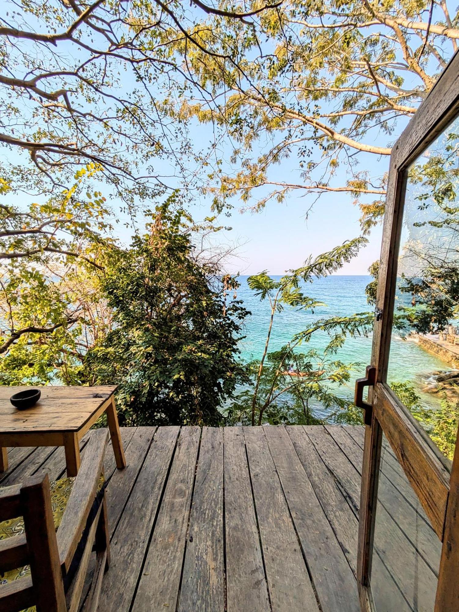 Butterfly Space- A Non-Profit Eco-Lodge Nkhata Bay Zewnętrze zdjęcie