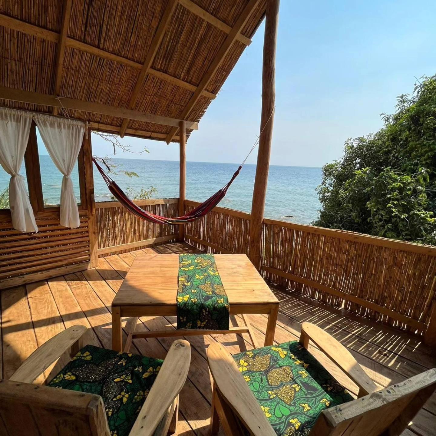 Butterfly Space- A Non-Profit Eco-Lodge Nkhata Bay Zewnętrze zdjęcie