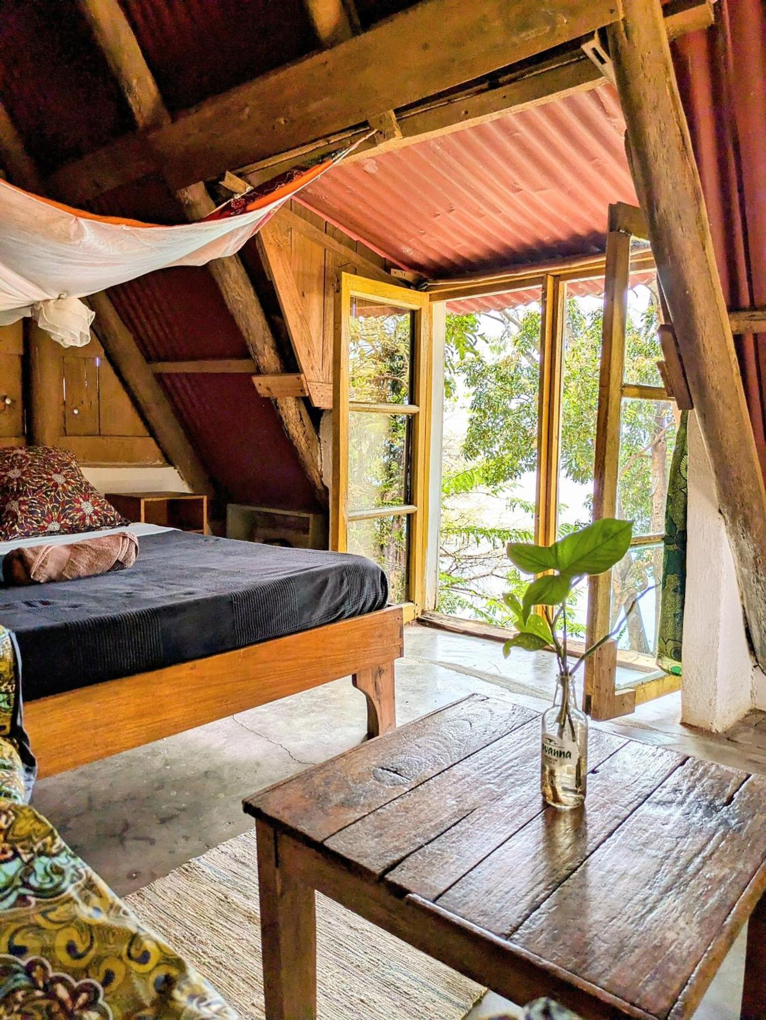 Butterfly Space- A Non-Profit Eco-Lodge Nkhata Bay Zewnętrze zdjęcie