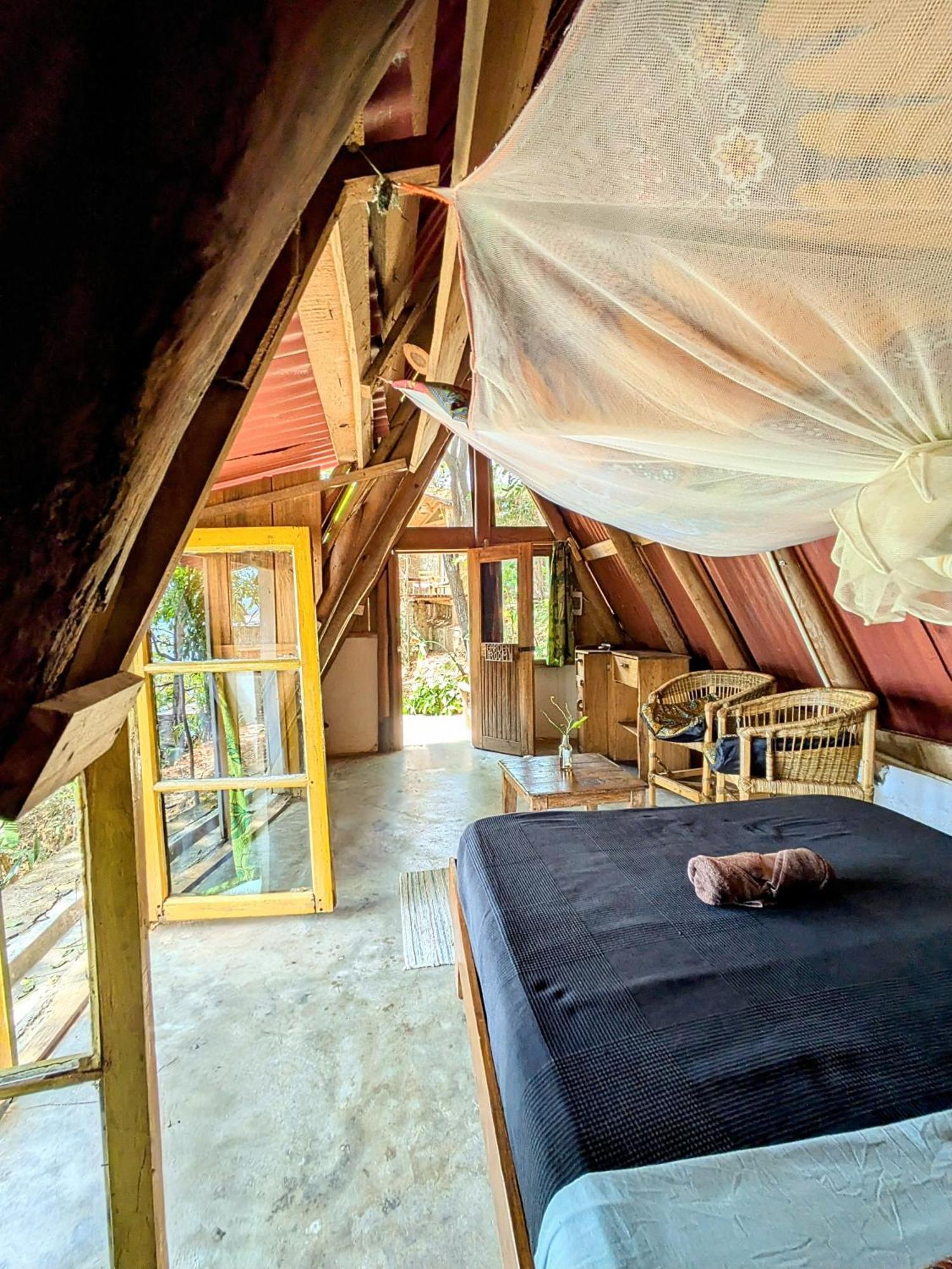 Butterfly Space- A Non-Profit Eco-Lodge Nkhata Bay Zewnętrze zdjęcie